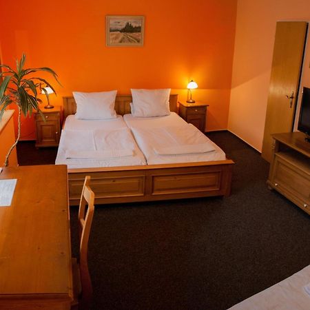 Hotel A Restaurace U Hrncire Kutná Hora Εξωτερικό φωτογραφία